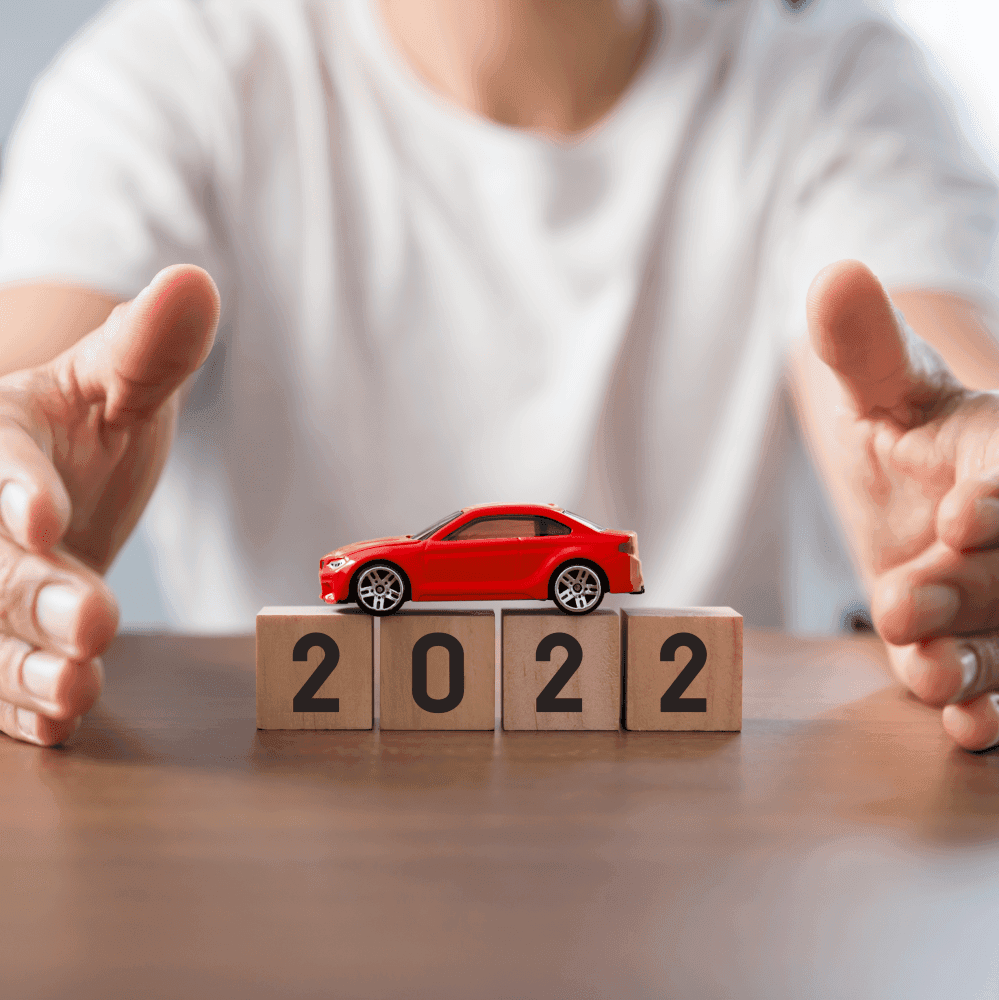 Car put on cubes with digits 2022