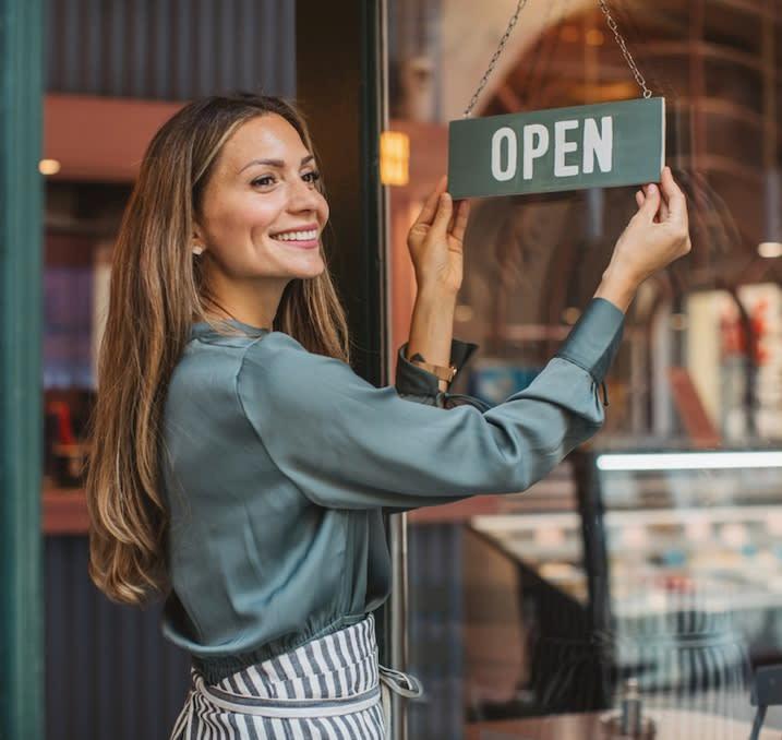 How to Lease a Car Through Your Business